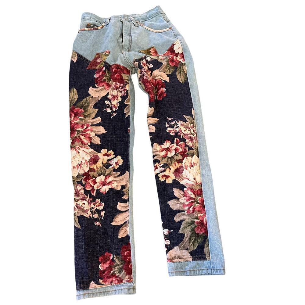 Vintage L.E.I Women's Y2K 90s 2000s Floral Patchwork Jeans Size 27 blue